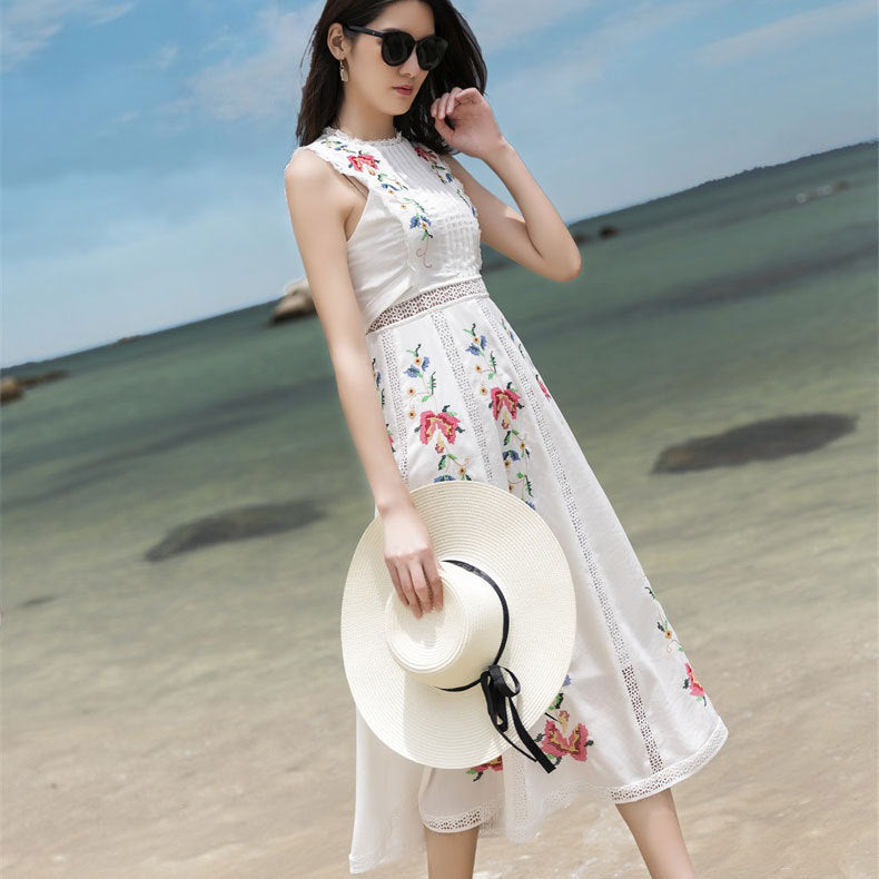Summer Women's Retro Ethnic Temperament White Embroidered Sleeveless Dress