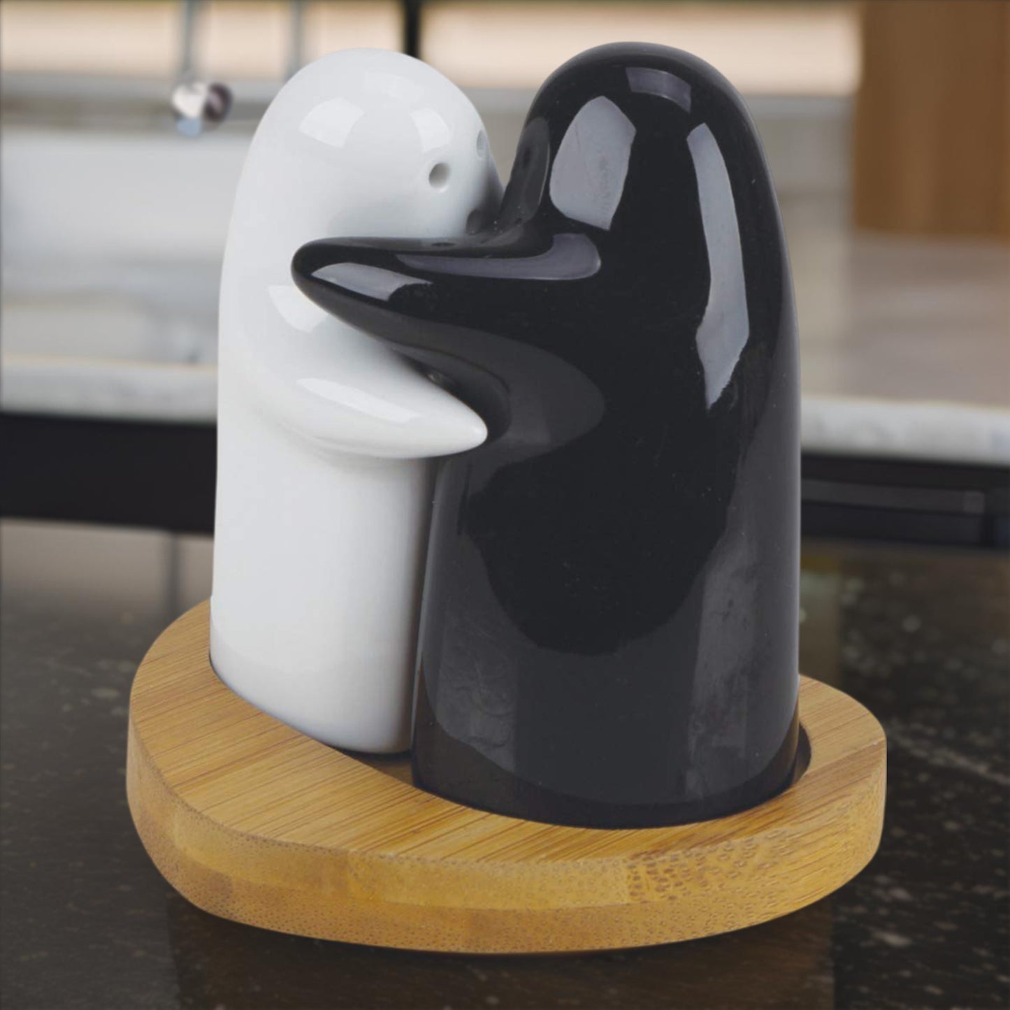 Ceramic Salt And Pepper Seasoning And Spice Shakers Cute (2 Pcs Set) - eazy cart store