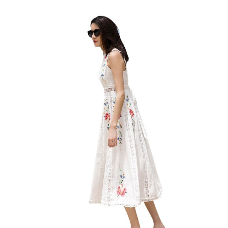 Summer Women's Retro Ethnic Temperament White Embroidered Sleeveless Dress