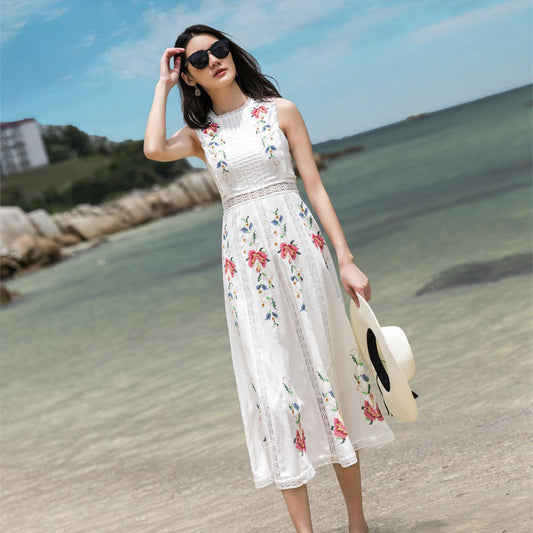 Summer Women's Retro Ethnic Temperament White Embroidered Sleeveless Dress